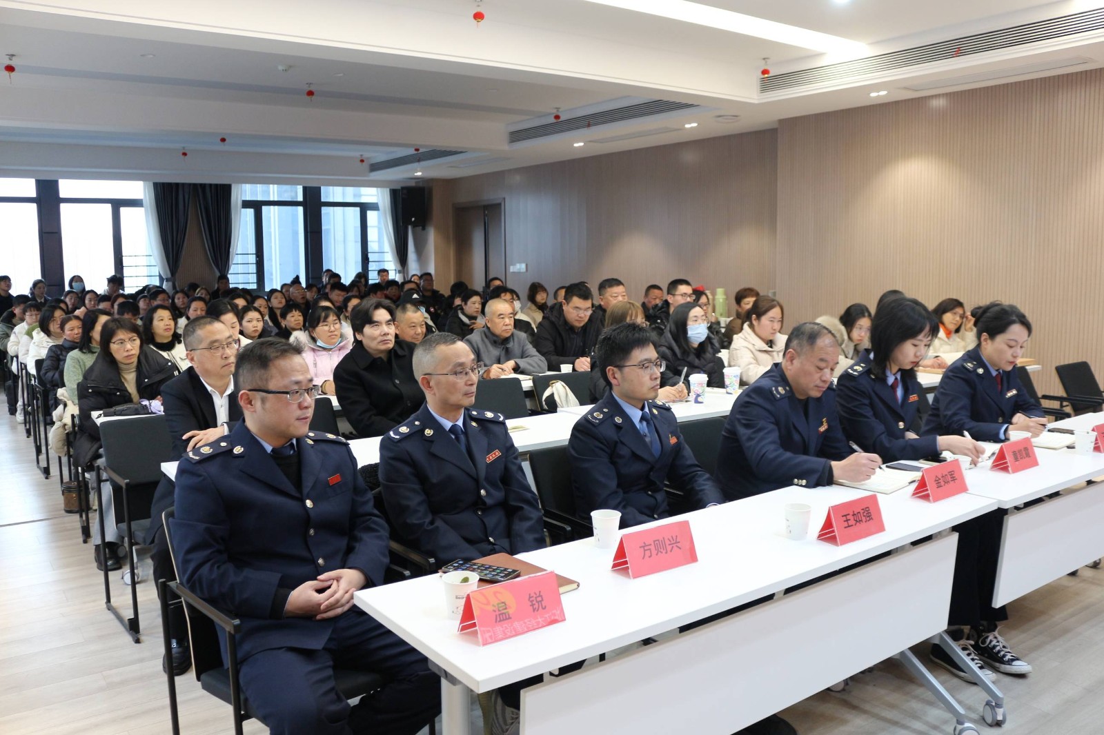 1711441133321616.jpg 1711441133321616.jpg